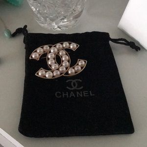 An exquisite piece for your closet 💖